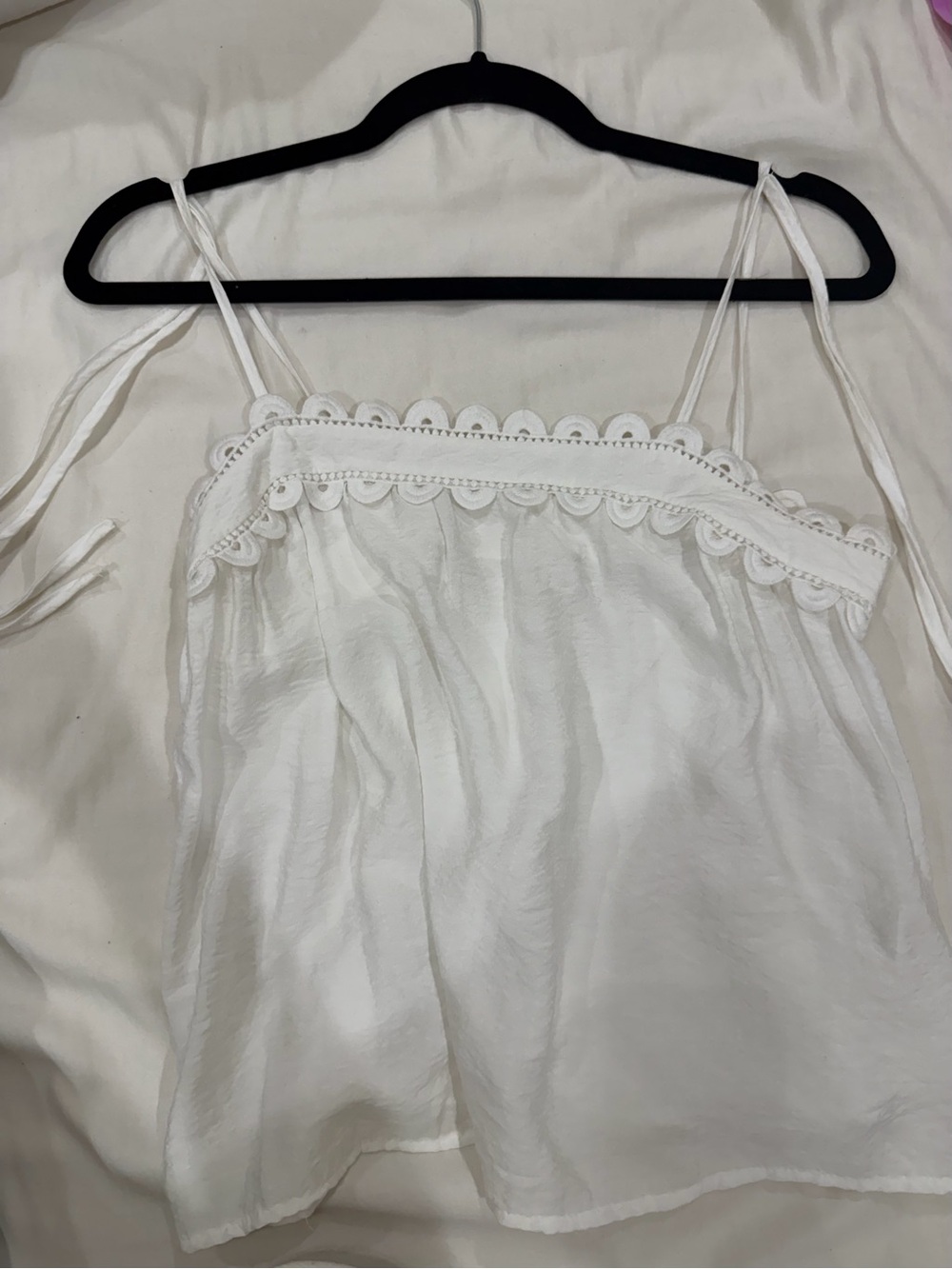 White Scallop Trim Spaghetti Strap Tank